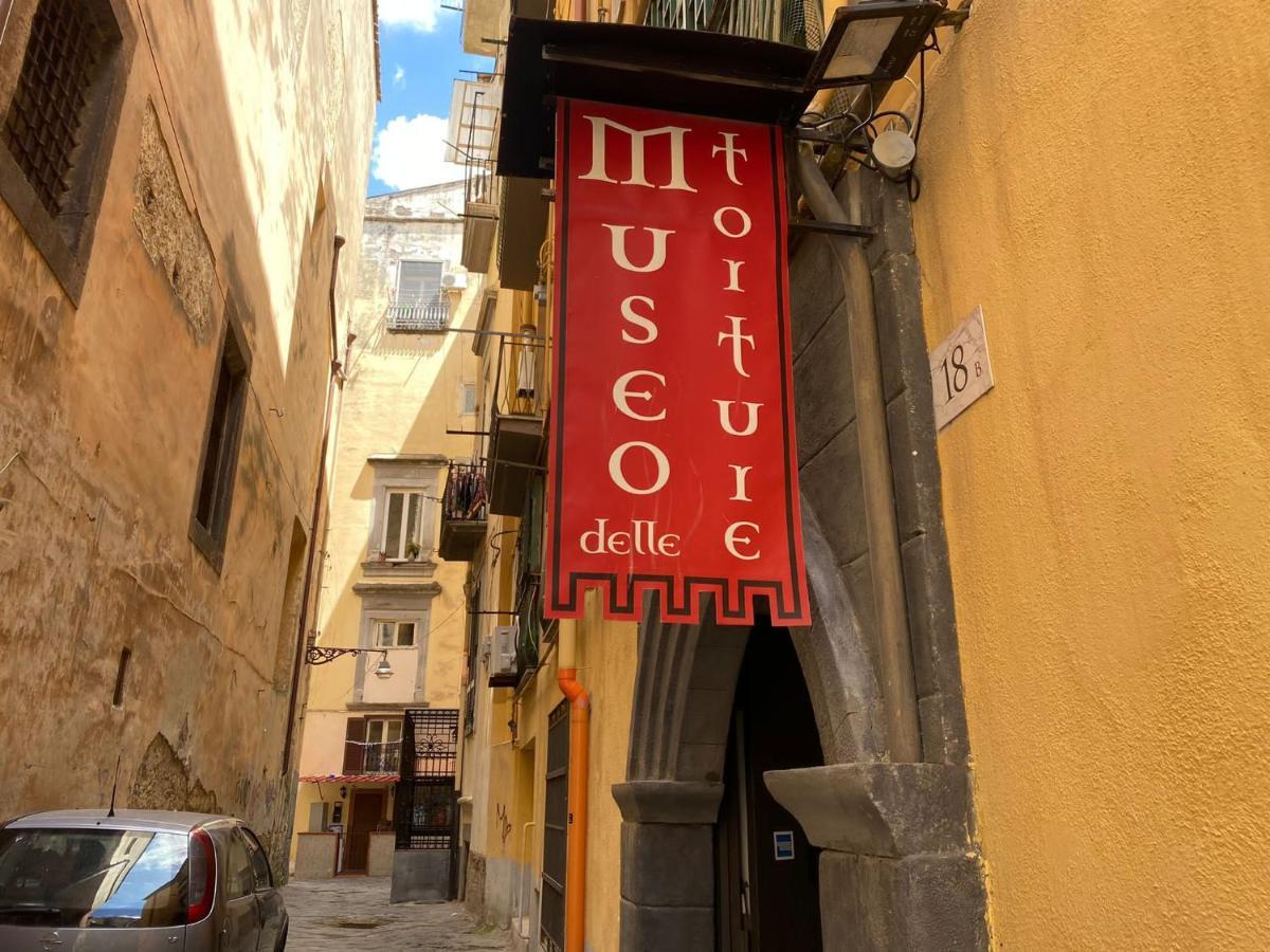 Home In Love: Vicoletto Dei Presepi Napoli Exterior foto