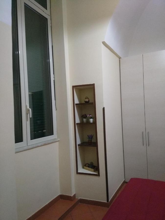Home In Love: Vicoletto Dei Presepi Napoli Exterior foto